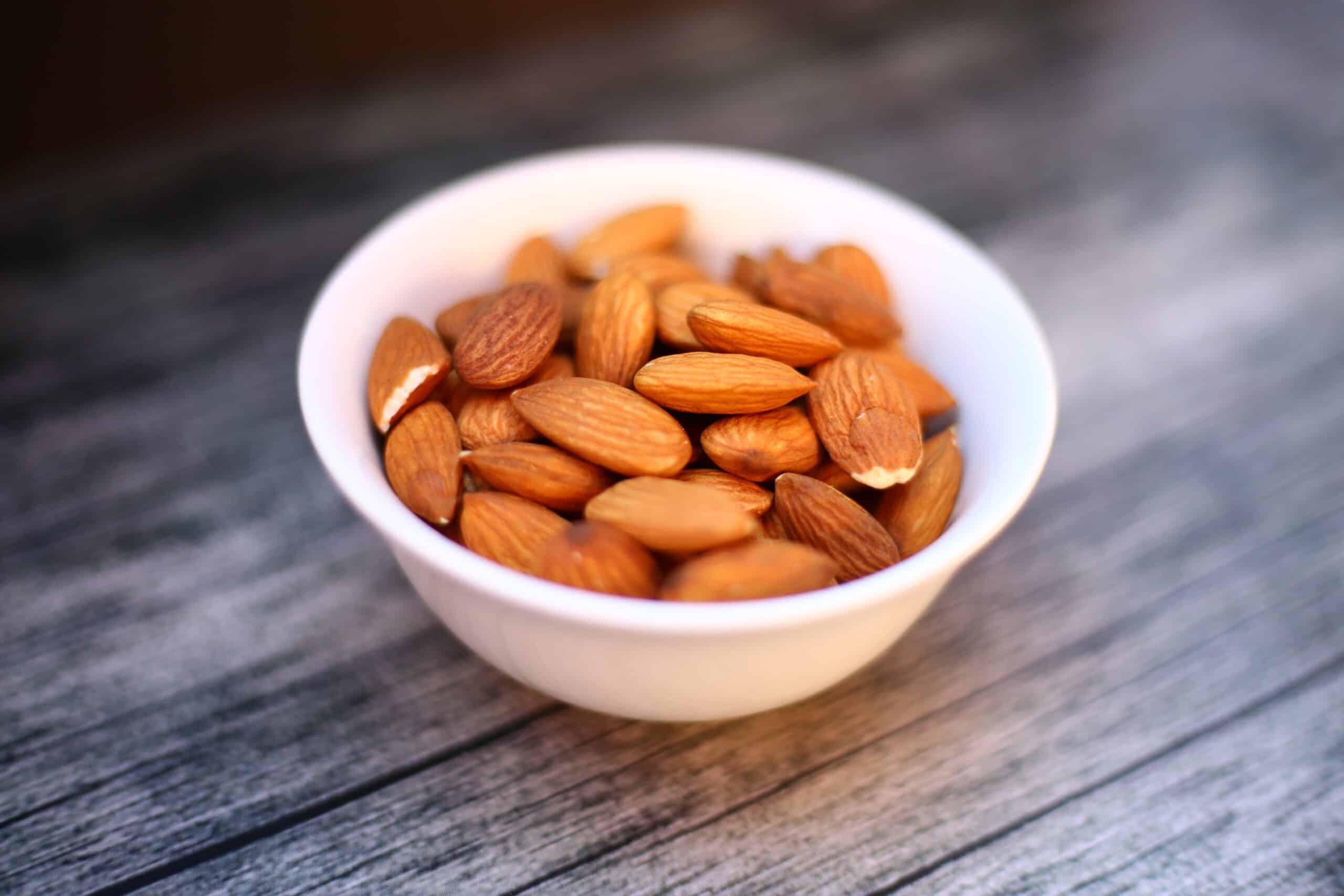 Almond peel good or bad, soaked almond benefits